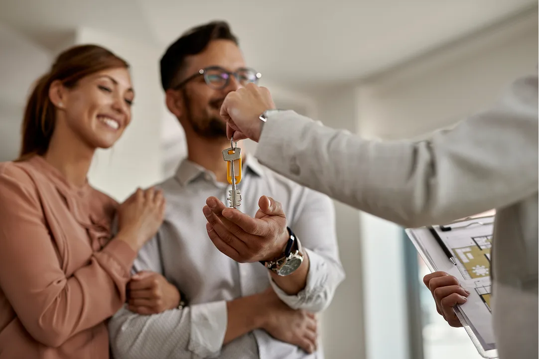 Real estate agencies sending listing alerts and viewing confirmations